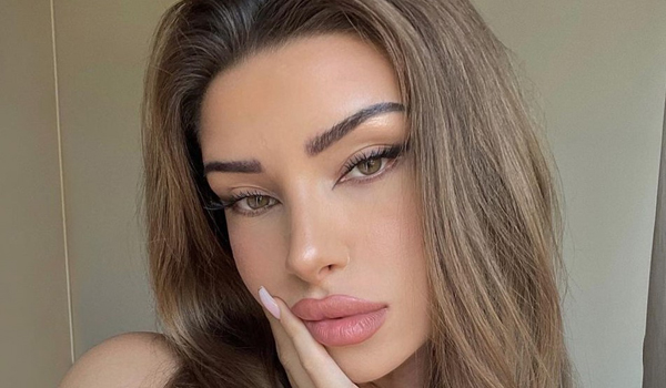 Alicia Jiroux InstaFitBio