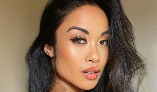 Jules Aurora InstaFitBio