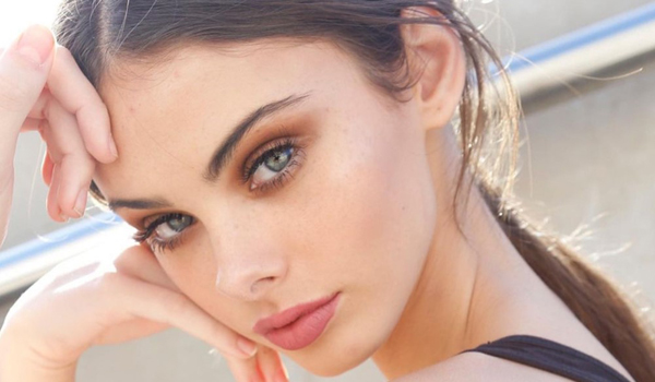 Meika Woollard InstaFitBio
