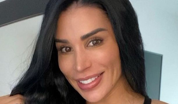 Ana Cozar InstaFitBio