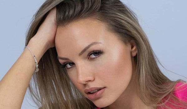 Anika Wolff InstaFitBio