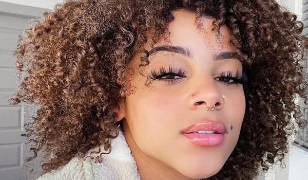 Azlia Williams InstaFitBio