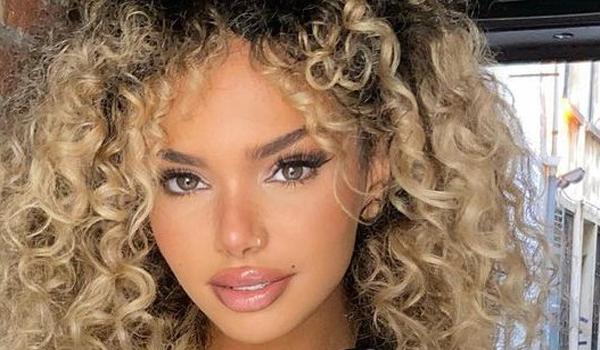 Savana Blue InstaFitBio