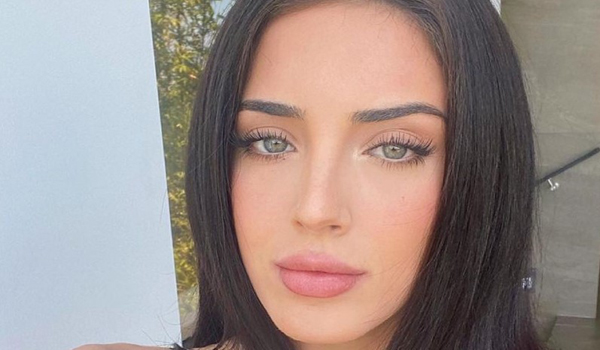 Sumner Stroh InstaFitBIo