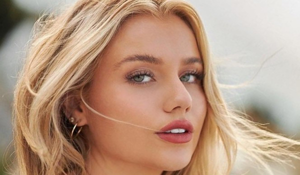 Ally Rose InstaFitBio