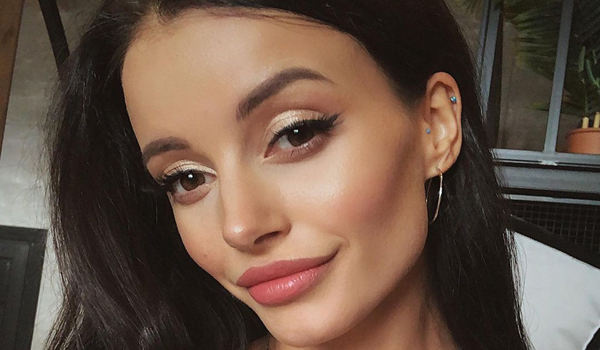 Anya Sugar InstaFitBio