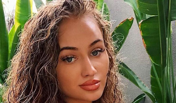 Iulia Valentina InstaFitBio