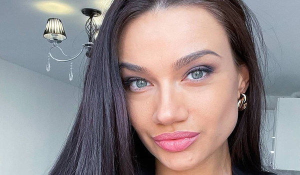 Jane Snow InstaFitBio