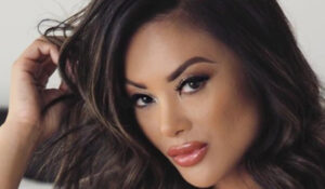 Kaylani-Lei-InstaFitBio-300x175 Kaylani Lei InstaFitBio