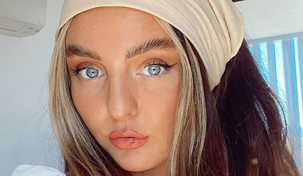 Sarah Betts InstaFitBio