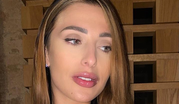 Sarah Tena InstaFitBio