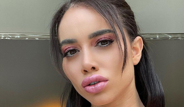 Victoria June InstaFitBio