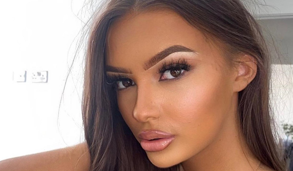 Carla Jones InstaFitBio