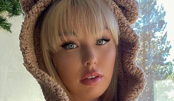 Kelly Kay InstaFitBio