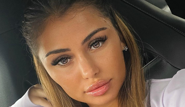 Lola Delucax InstaFitBio