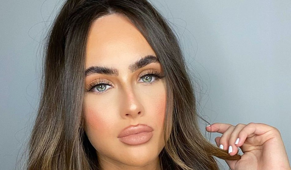 Mia Coulton InstaFitBio