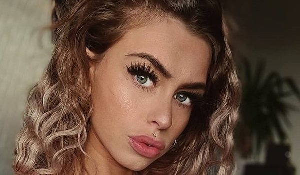 Michelle Chelsea InstaFitBio