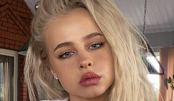 Alexandra Postnikova InstaFitBio