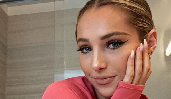 Amanda Saxon InstaFitBio