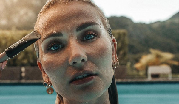 Ana Johnson InstaFitBio