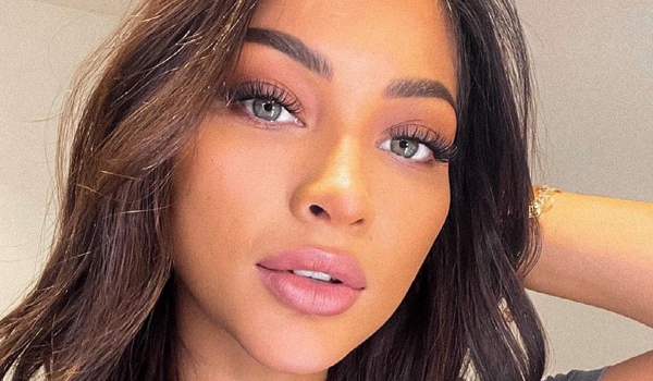 Imogen Ewan InstaFitBio