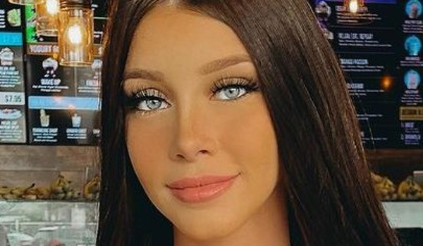 Mekaela Arnett InstaFitBio