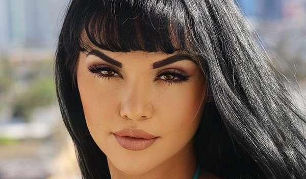 Aimee Spiers InstaFitBio