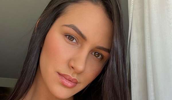 Livia Gondim InstaFitBio