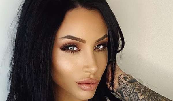 Natasha Noelle InstaFitBio