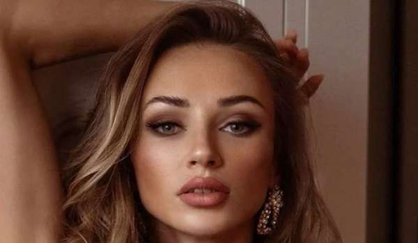 Anna Dzienkowska InstaFitBio