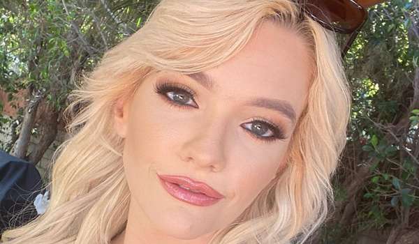 Kenna James InstaFitBio