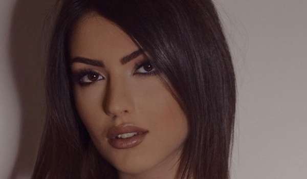 Laura Morelli InstaFitBio