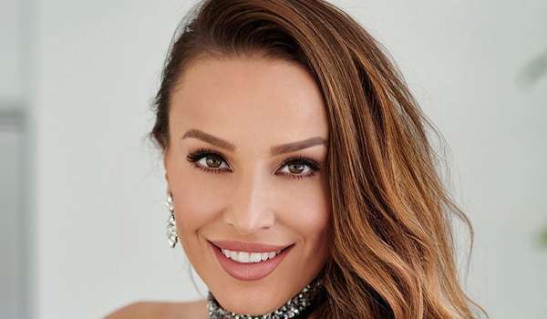 Paola Righetti InstaFitBio