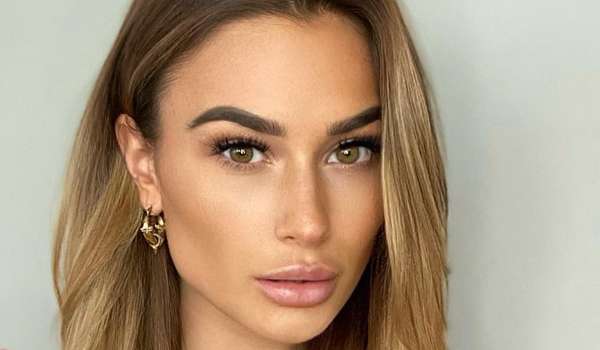 Samantha Vreeswijk InstaFitBio