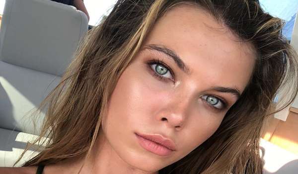 Tia Mallia InstaFitBio