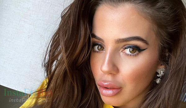 Ana Simona InstaFitBio