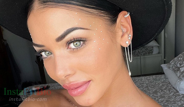 Diriany Isabel InstaFitBio