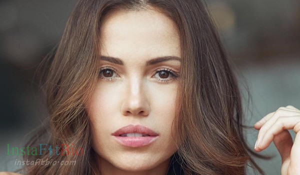 Iza Rocche InstaFitBio