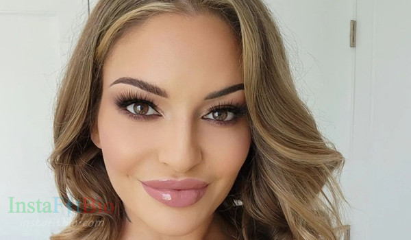 Kissa Sins InstaFitBio