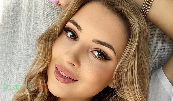 Klaudia Ligenza InstaFitBio