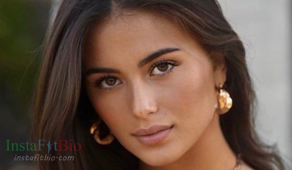 Lola Hawassian InstaFitBio