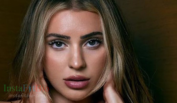 Tavia Sky InstaFitBio