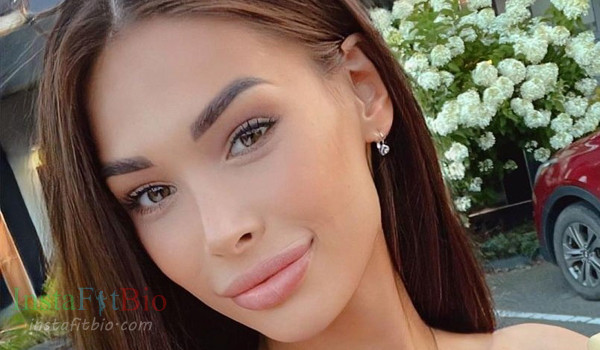 Kaylen Malone InstaFitBio