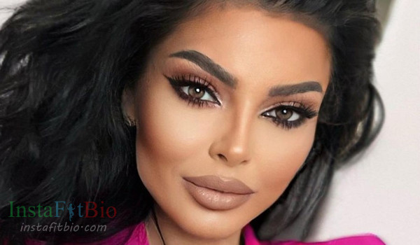 Raluca Paraschiv InstaFitBio