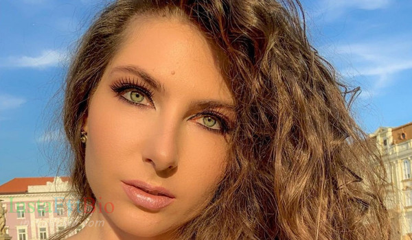Alexandra Cinca InstaFitBio