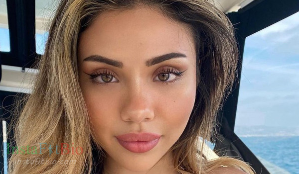 Amber Khieralla InstaFitBio