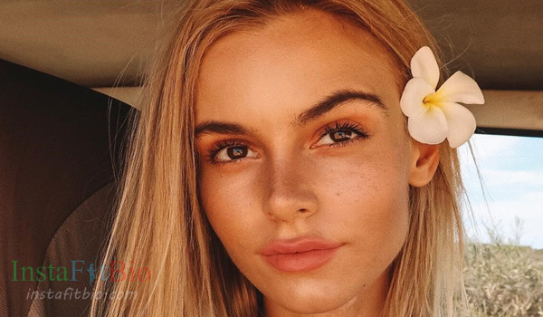 Amberleigh InstaFitBio