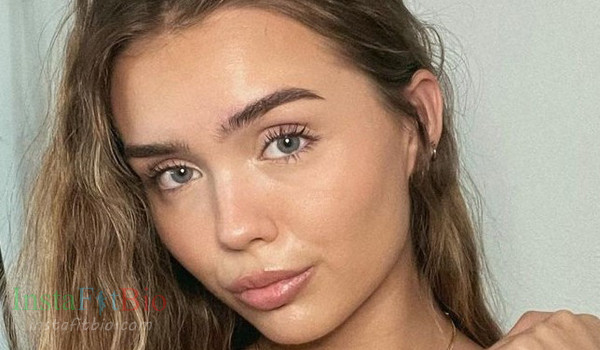 Athena Smith InstaFitBio