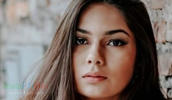 Ayanna Karolayne Lagasse InstaFitBio