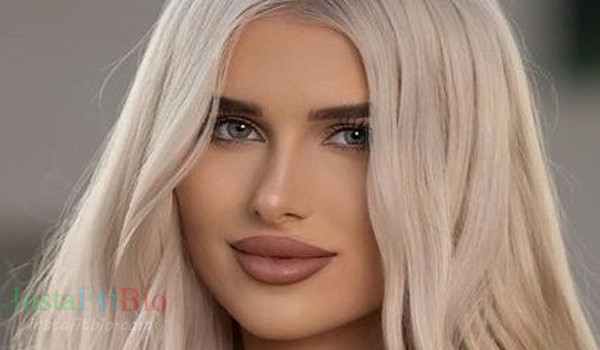 Kaitlyn Bertrand InstaFitBio